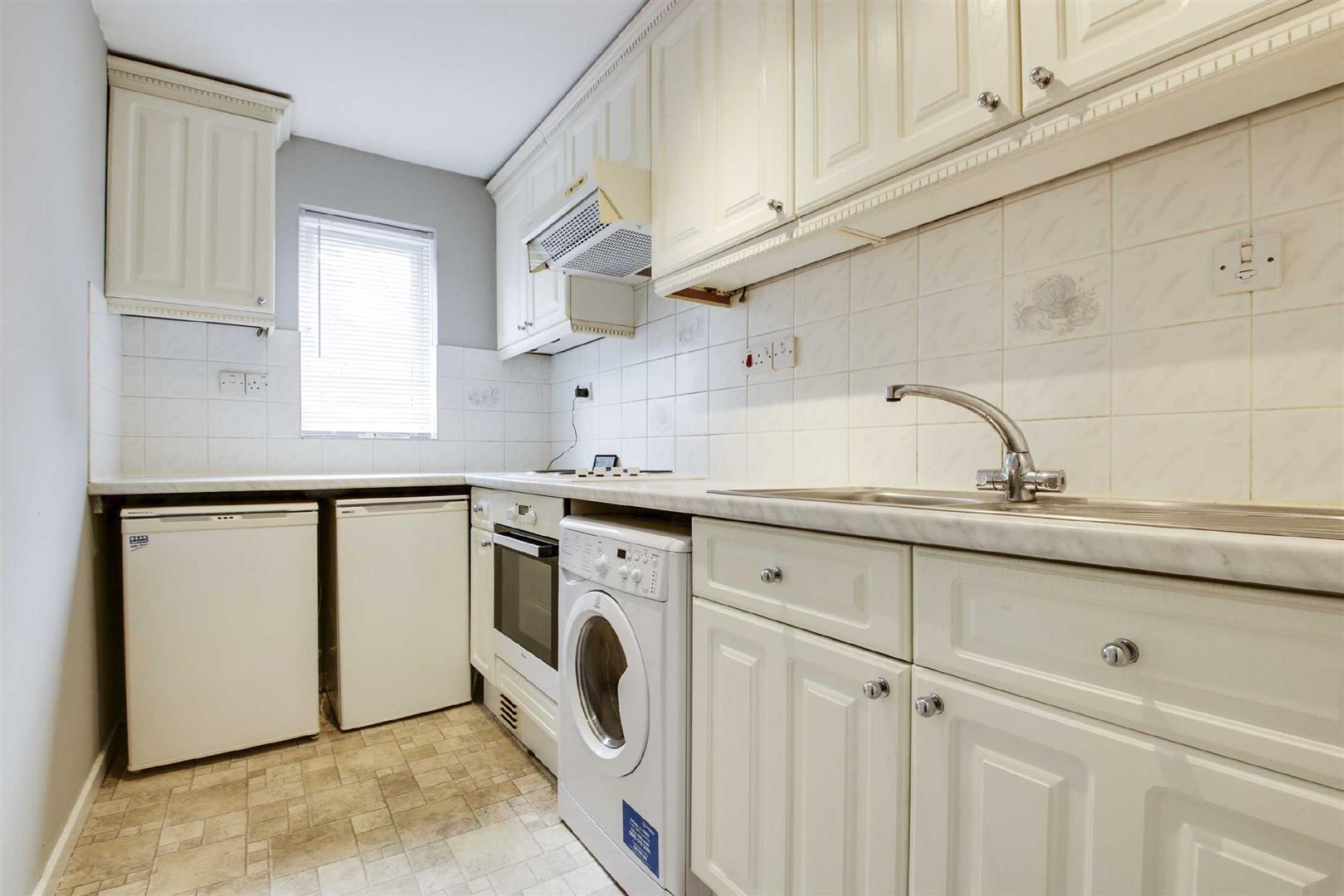 1 bed property in Bercham, Milton Keynes